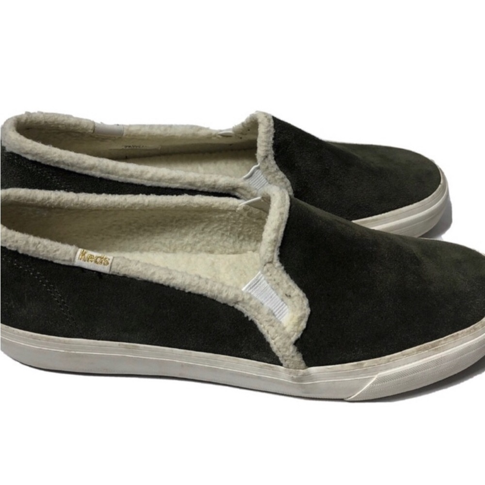 Keds double decker green fur lined suede slip ons. Size 9.